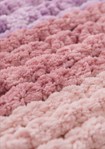 🌸Blush Dreams Handmade Chunky Knit Blankets